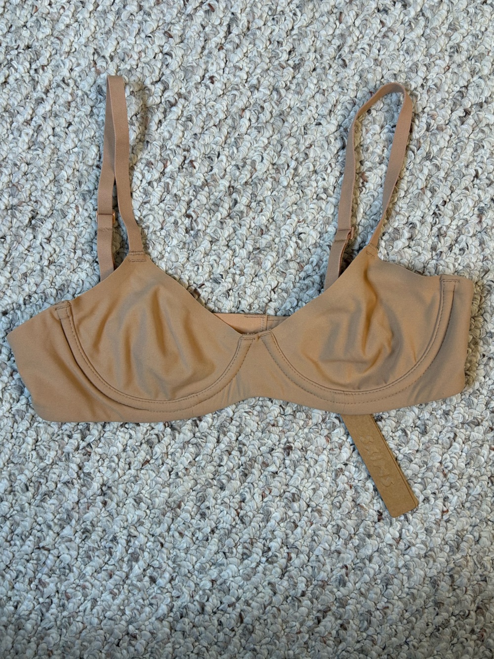 NWT SKIMS Bra Size 34A